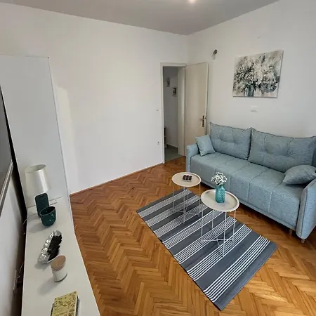 Vela - Classic One Bedroom * 马卡尔斯卡